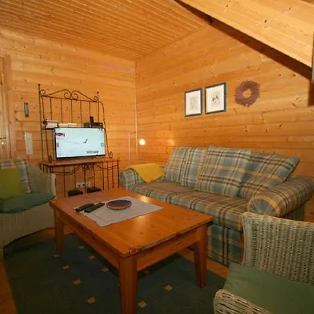 Ferienhaus 3 Hp Touristik - Naturerlebnisdorf Blauvogel