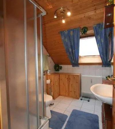 Ferienhaus 3 Hp Touristik - Naturerlebnisdorf Blauvogel *